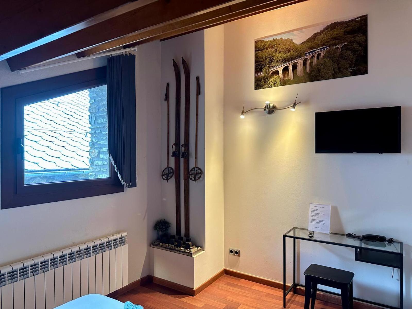 Rural L'Ortiga Blanca Hotell Queralbs Exteriör bild