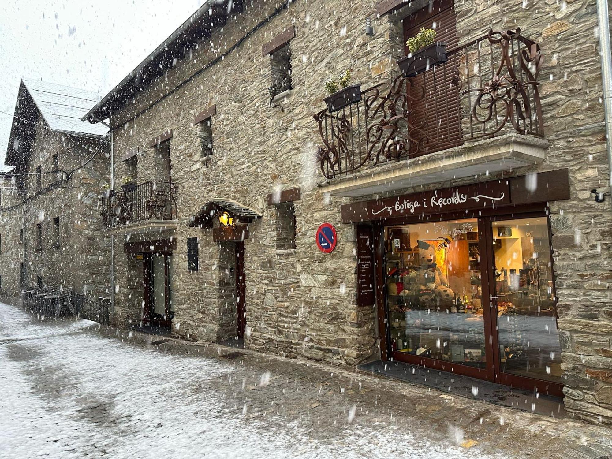 Rural L'Ortiga Blanca Hotell Queralbs Exteriör bild